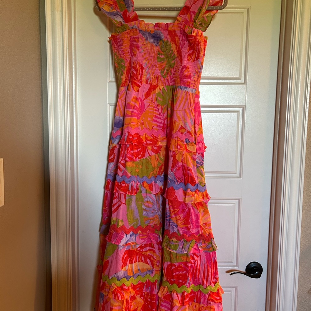 New and never worn J Marie Maxi Size Small